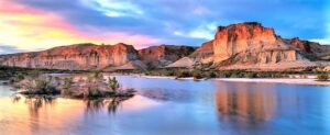 Read more about the article ग्रीन नदी (Green River)